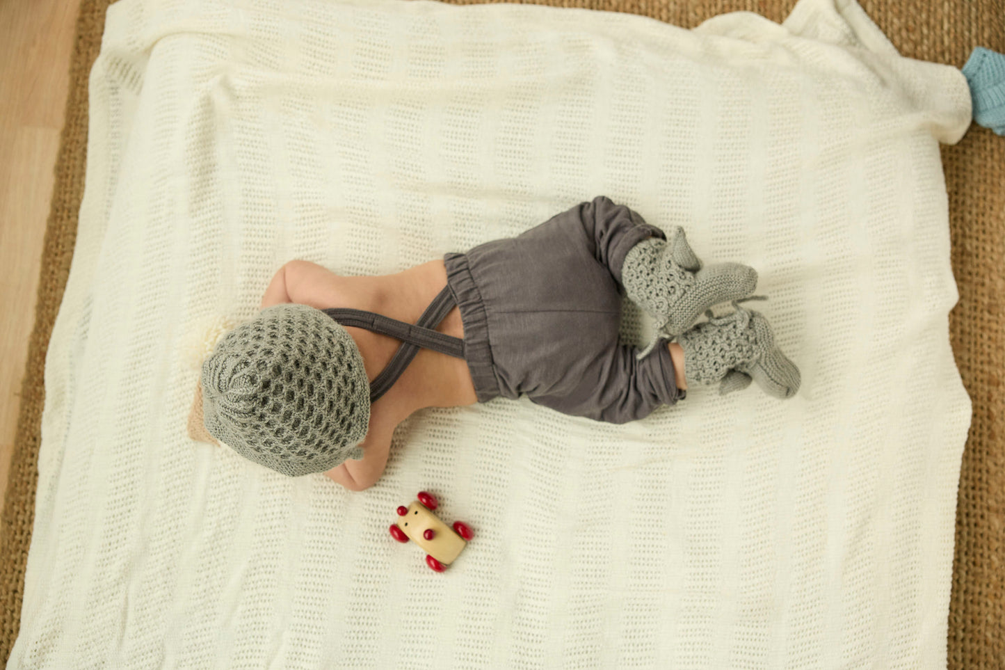 Granny Merino Wool Bonnet
